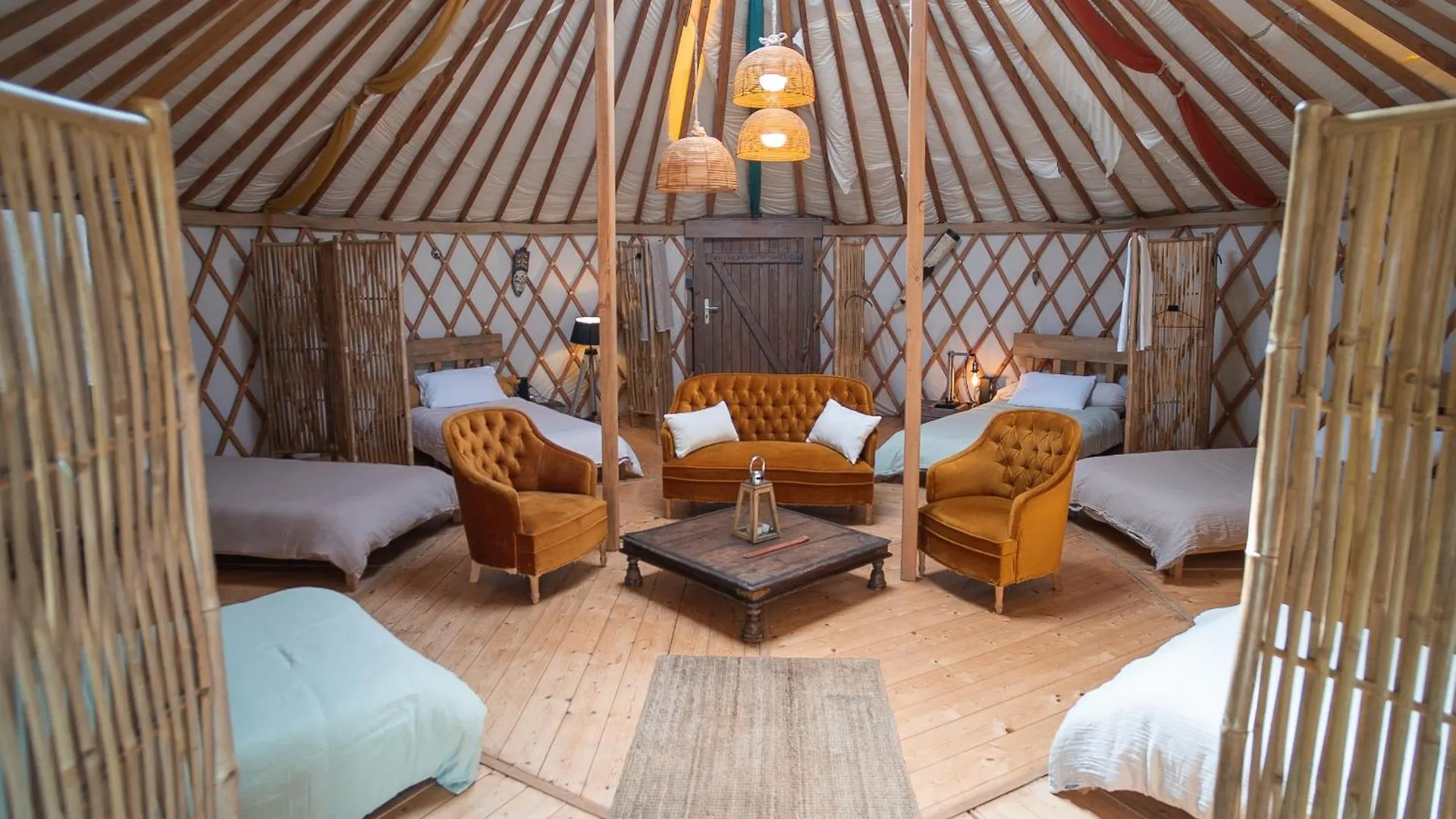 Luxury tent Yourte Jardin Tropicale Piscine - Quatre Murs Et Un Toit France