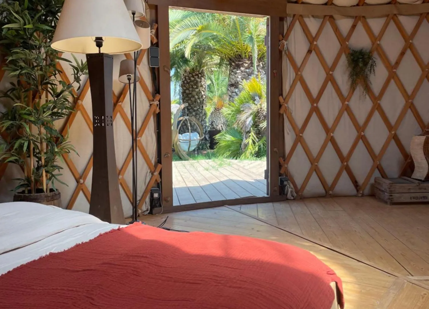 Yourte Jardin Exotique Piscine Hyeres 0*,  France
