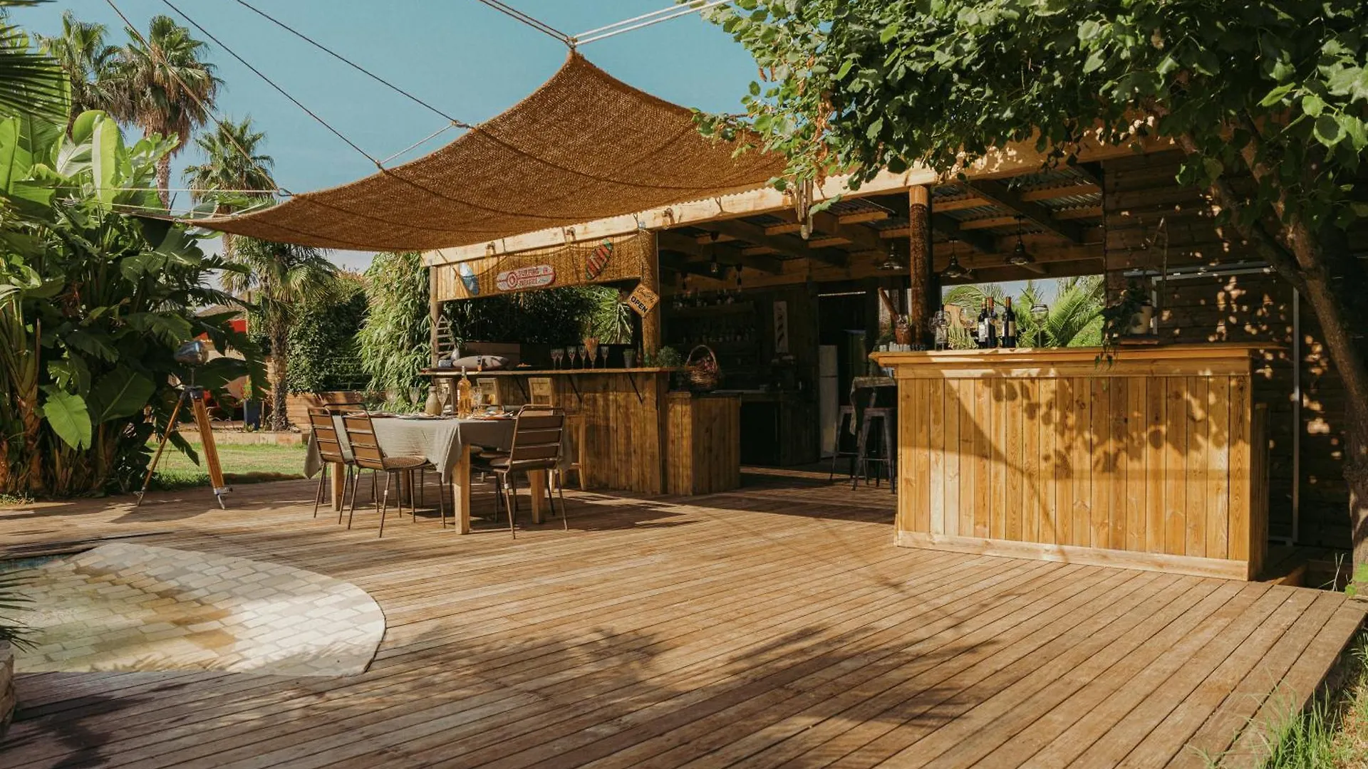 Luxury tent Yourte Jardin Exotique Piscine Hyeres